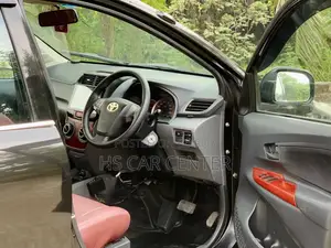 Toyota Avanza 2014 Black