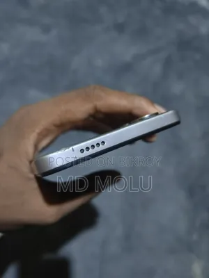Vivo Y04 ৬৪ জিবি গোল্ড