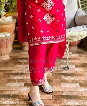 স্লাব কটন কাপড়ে রেডি থ্রিপিস কালেকশন|