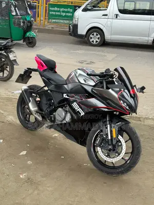 সিএফমোটো ৩০০এসআর ২০২৫ গ্রে