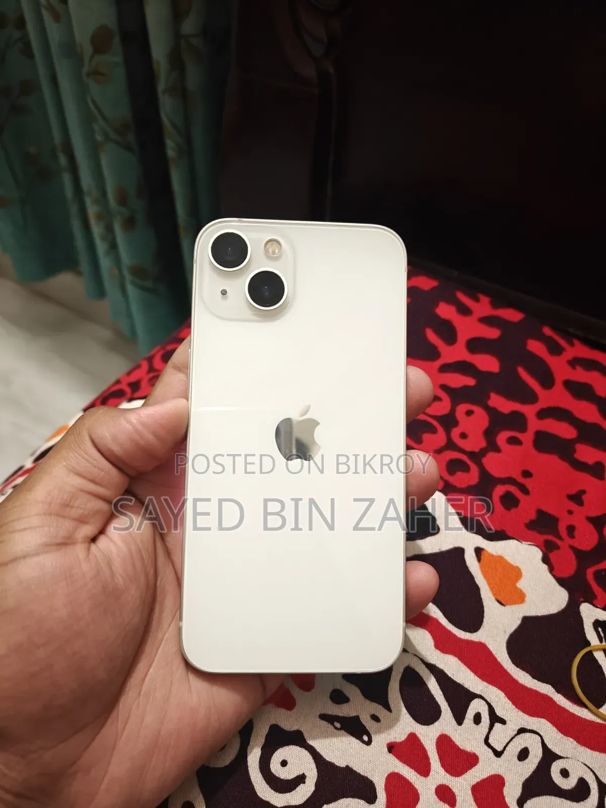 অ্যাপল আইফোন ১৩ ১২৮ জিবি হোয়াইট