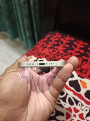 অ্যাপল আইফোন ১৩ ১২৮ জিবি হোয়াইট