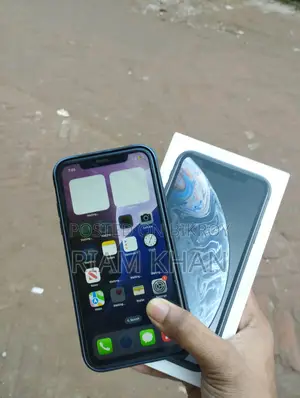 Apple iPhone XR 64 GB Gray