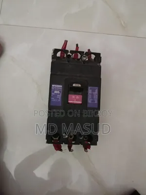 সার্কিট ব্রেকার জাহাজের