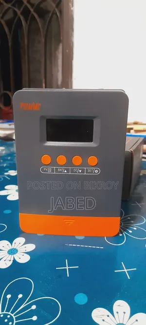 Powmr MPPT সোলার চার্জ কন্ট্রোলার।