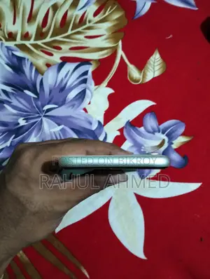 অ্যাপল আইফোন ১১ ১২৮ জিবি হোয়াইট