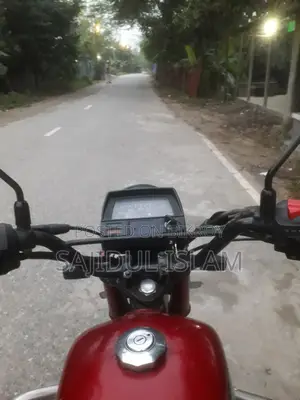 Dayang DY200-8 2007 Red
