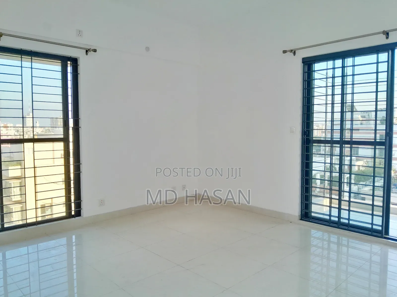 4bdrm Apartment in Ma Property, Gulshan for rent