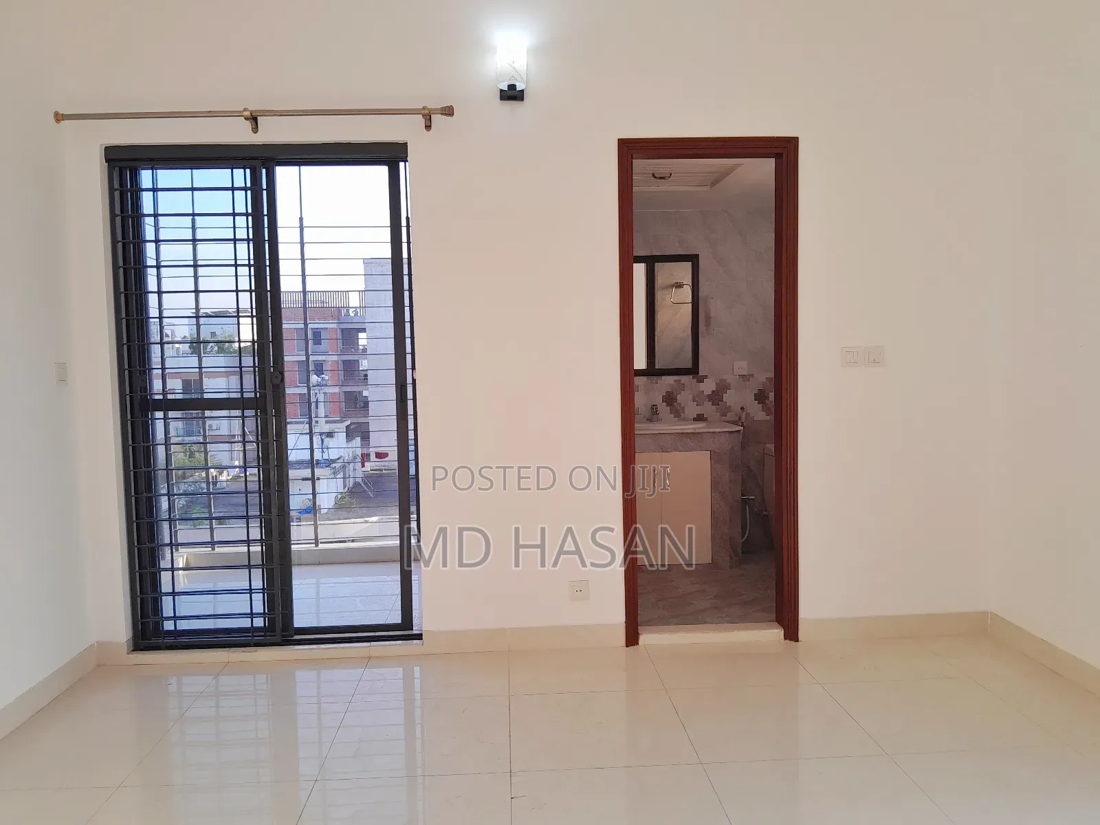 4bdrm Apartment in Ma Property, Gulshan for rent