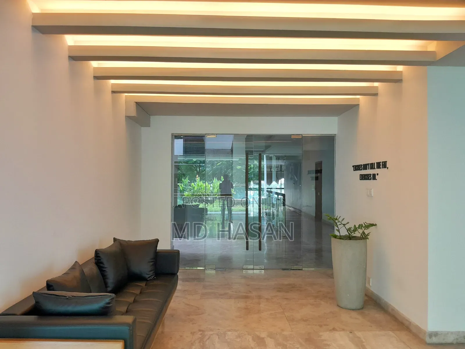 4bdrm Apartment in Semi Furnished for rent