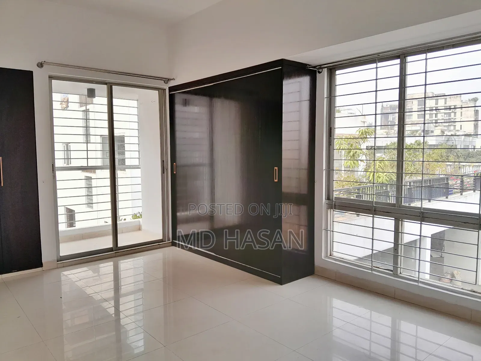 3bdrm Apartment in Semi Furnished for rent