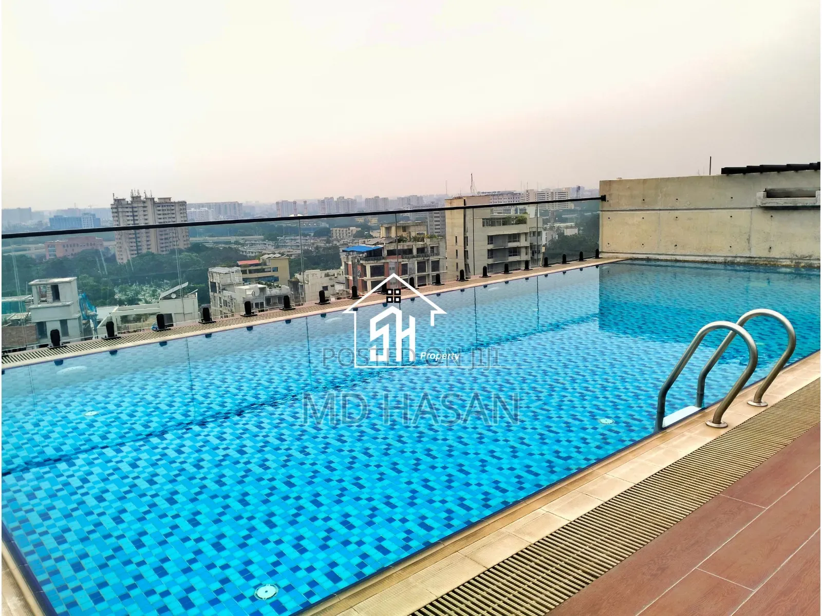 4bdrm Apartment in Semi Furnished for rent