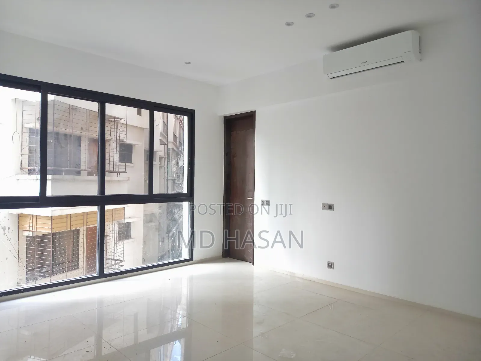 4bdrm Apartment in Semi-Furnished for rent