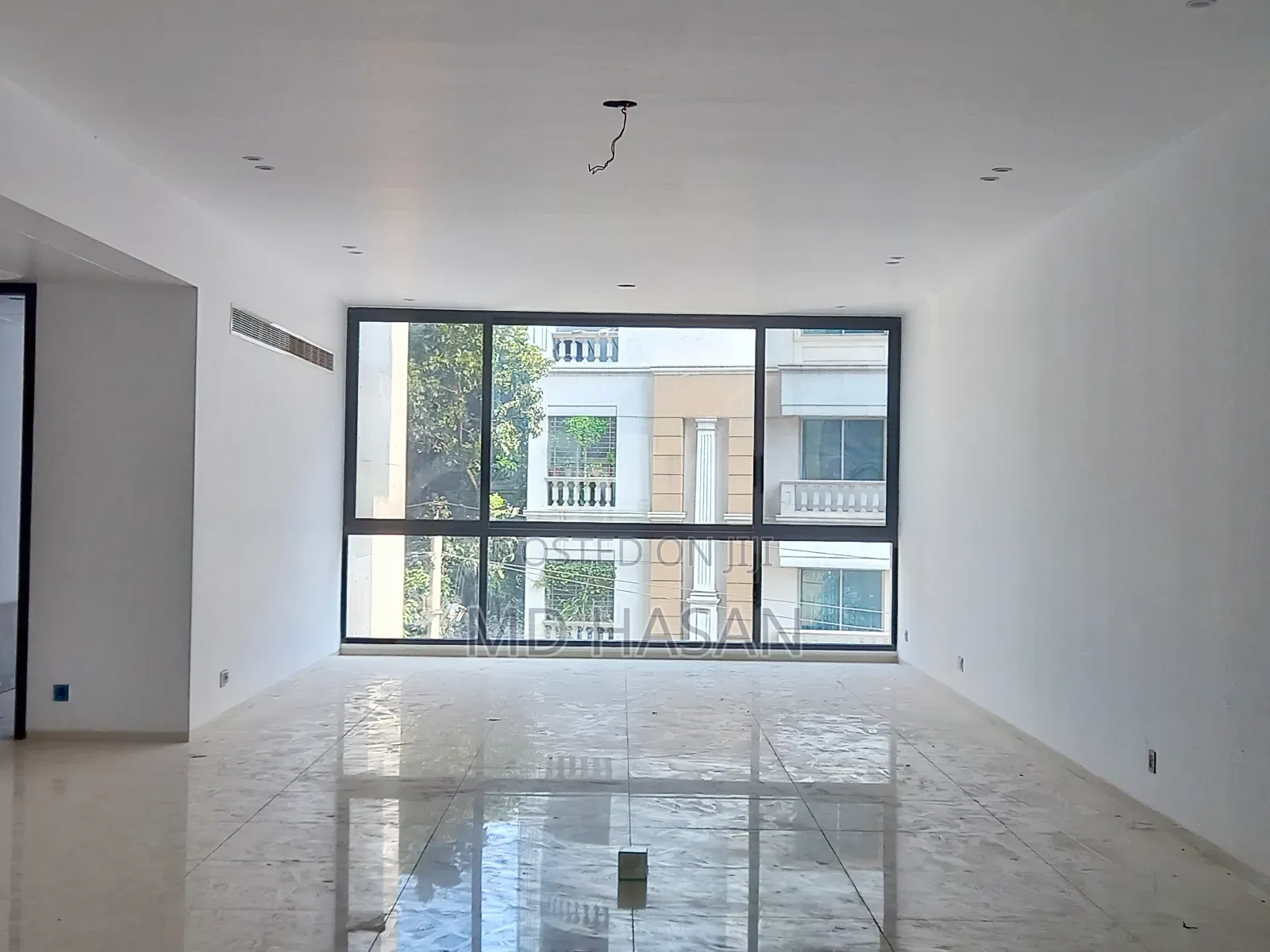 4bdrm Apartment in Semi-Furnished for rent