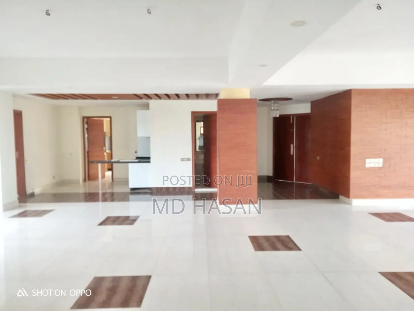 4bdrm Apartment in Semi Furnished for rent
