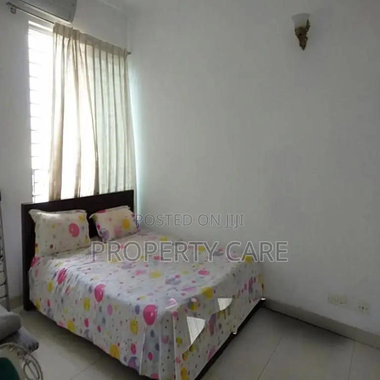 FULL FURNISHED FLAT RENT IN GULSHAN