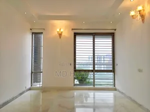 3bdrm Apartment in Semi Furnished for rent