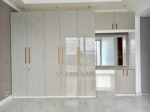 3bdrm Apartment in Semi Furnished for rent