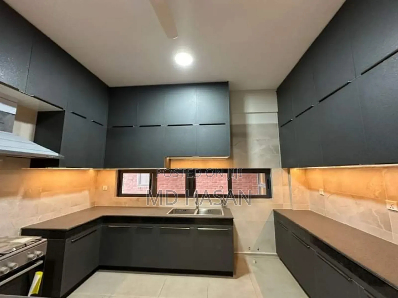 4bdrm Apartment in Also Gym Pool 4 Bed, Gulshan for rent