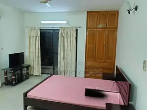 FULL FURNISHED FLAT RENT IN GULSHAN