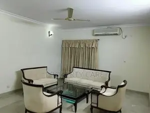 FULL FURNISHED FLAT RENT IN GULSHAN