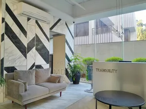 4bdrm Apartment in 4800 Sqft Apartment for rent