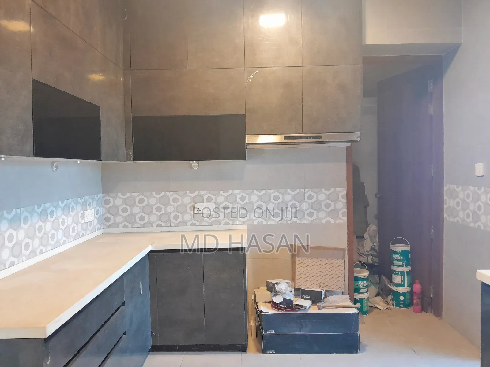 4bdrm Apartment in 4800 Sqft Apartment for rent