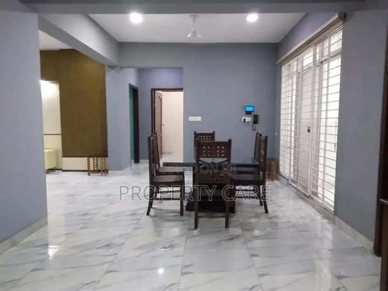 Newly Full Furnished Flat For Rent In Gulshan 2