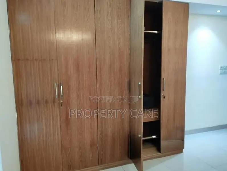 2600 SqFt Fully Furnished Flat Rent In Gulshan