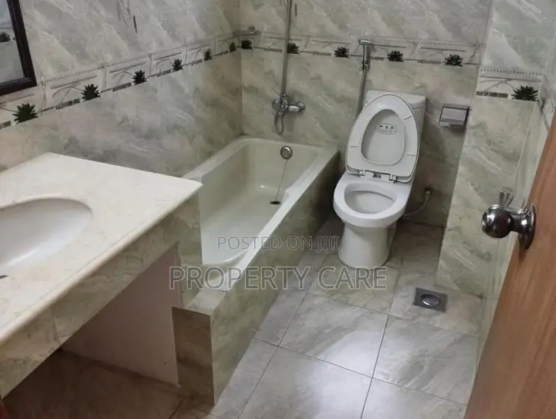 2600 SqFt Fully Furnished Flat Rent In Gulshan
