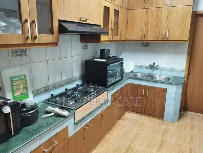 2600 SqFt Fully Furnished Flat Rent In Gulshan