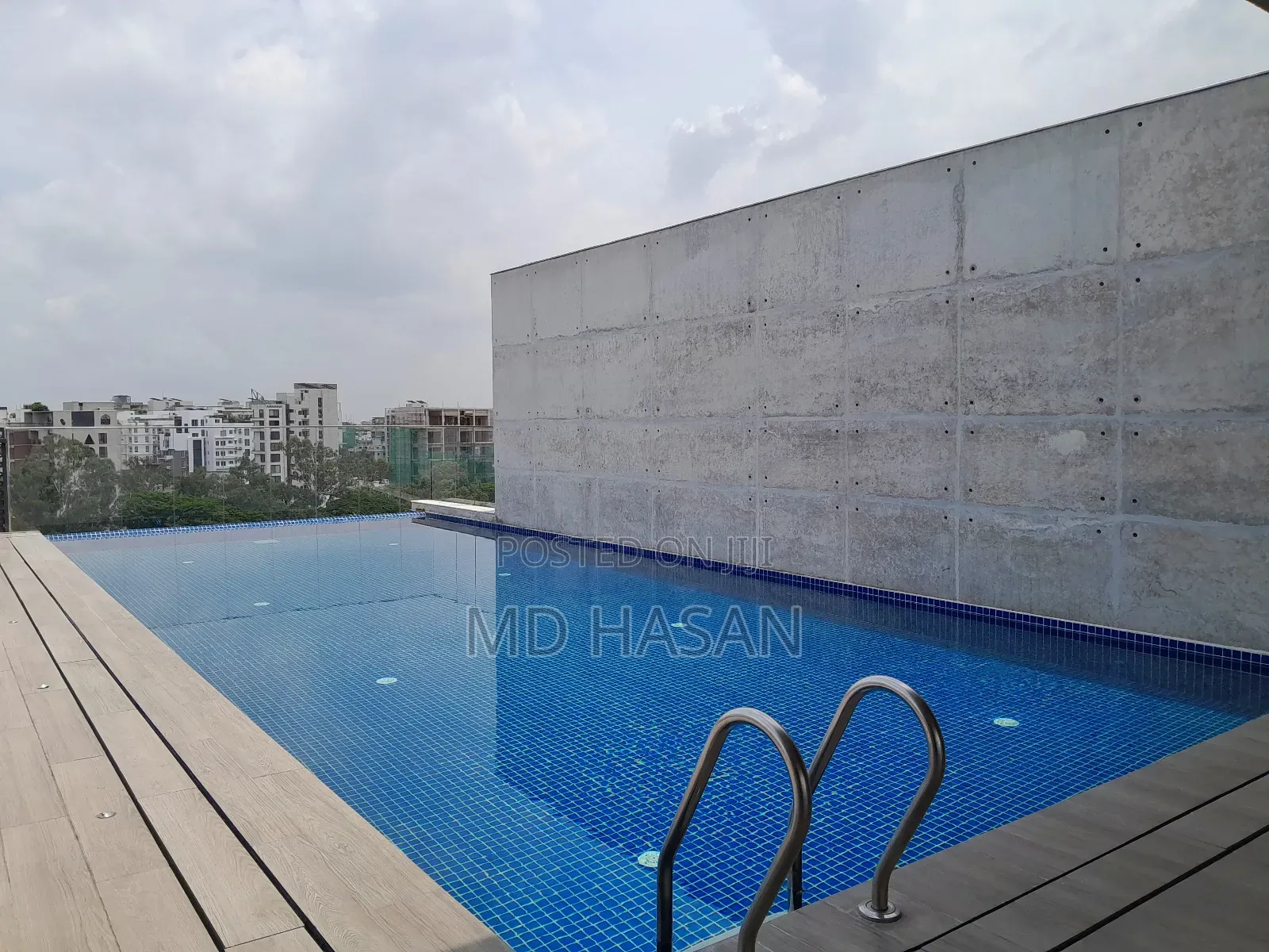 4bdrm Apartment in Aslo Gym And Pool for rent