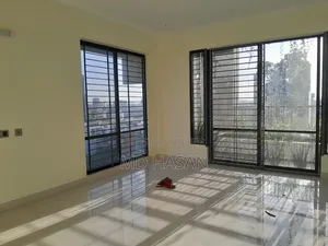Photo - 4bdrm Apartment in Not Furnished for rent