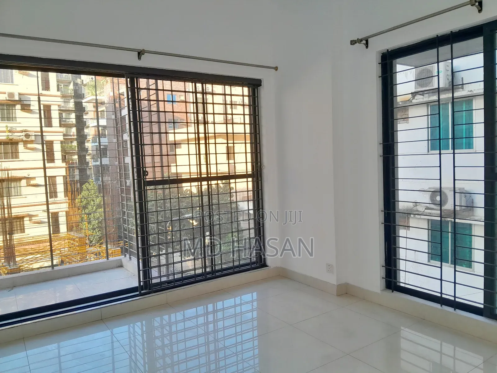 4bdrm Apartment in Semi Furnished for rent
