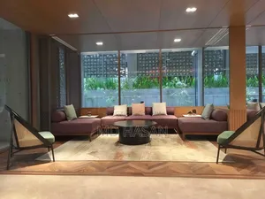 4bdrm Apartment in Semi Furnished for rent