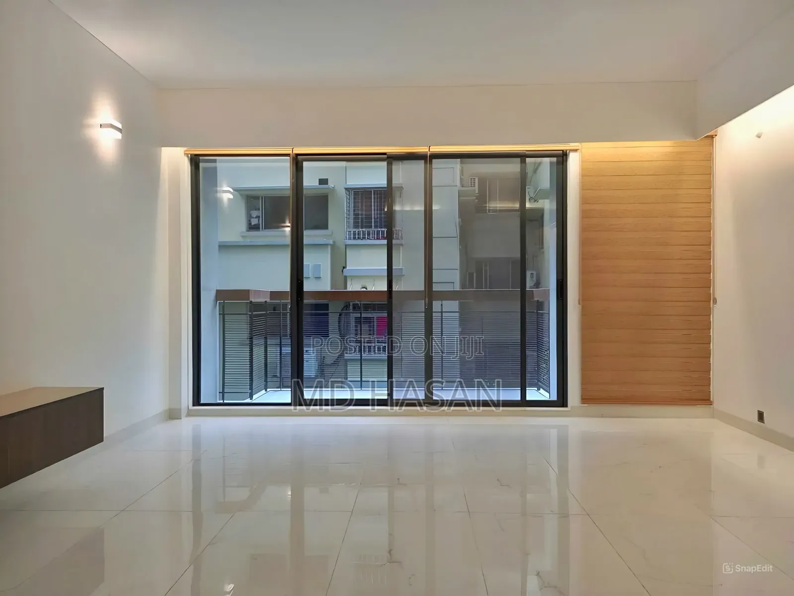 4bdrm Apartment in Semi Furnished for rent