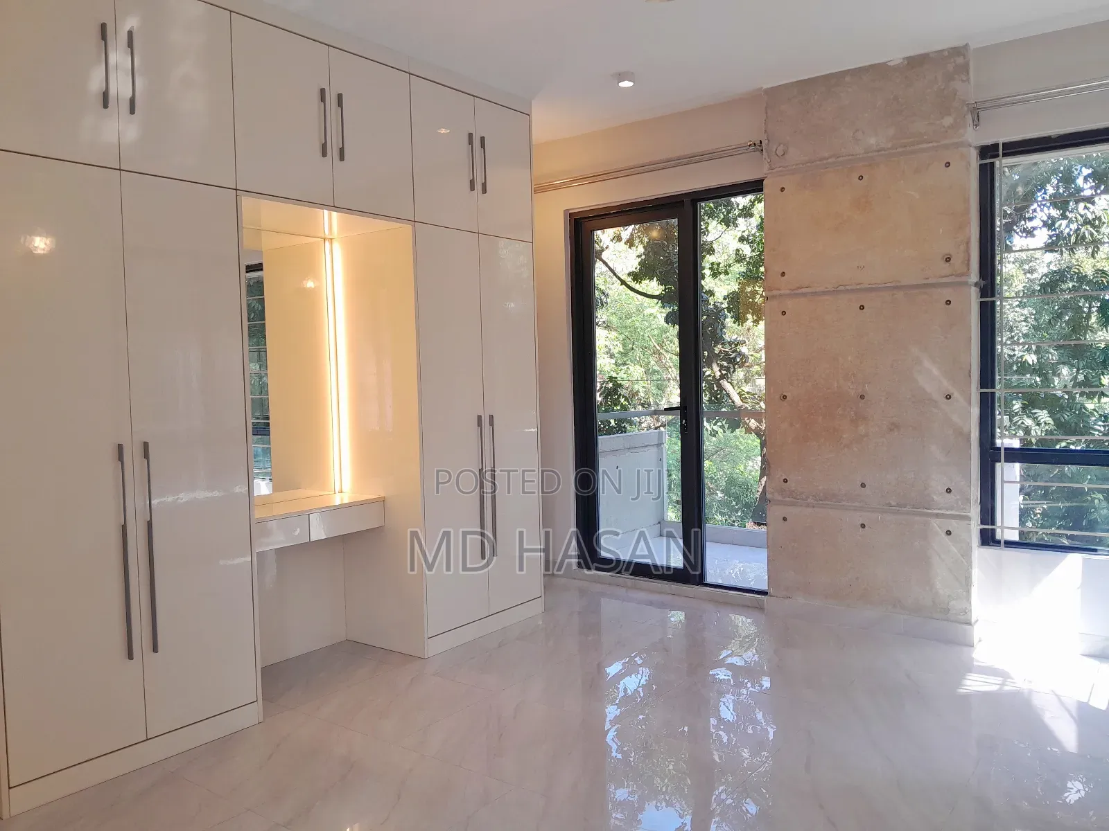 3bdrm Apartment in Also Gym And Pool for rent