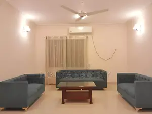Photo - Furnished 4bdrm Apartment in Fully Furnished for rent