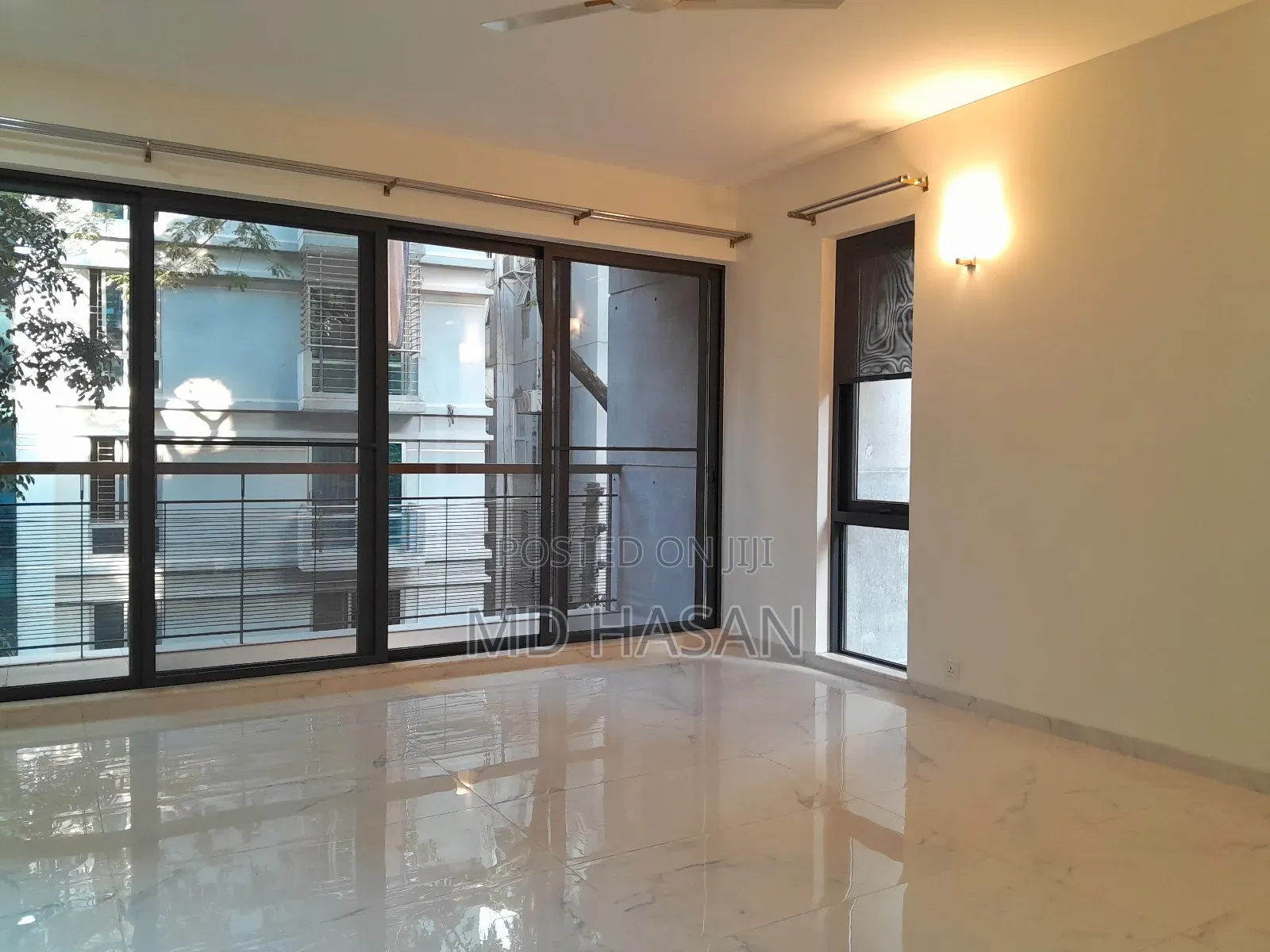 3bdrm Apartment in Semi Furnished for rent