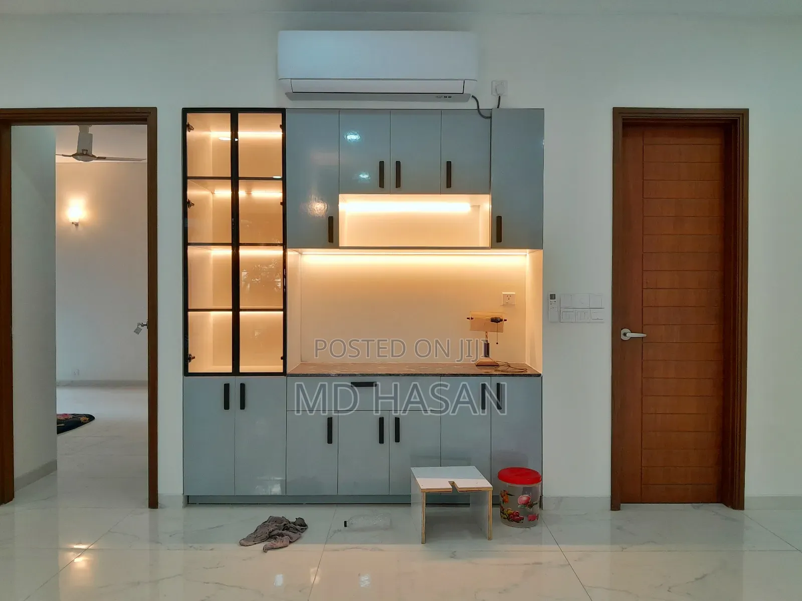 3bdrm Apartment in Semi Furnished for rent