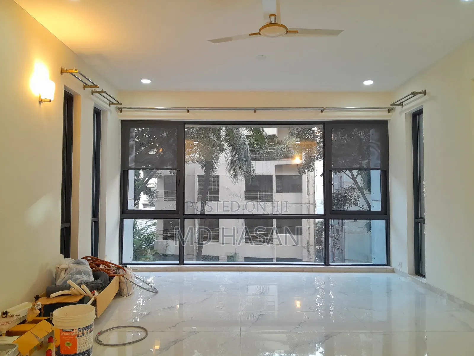 3bdrm Apartment in Semi Furnished for rent