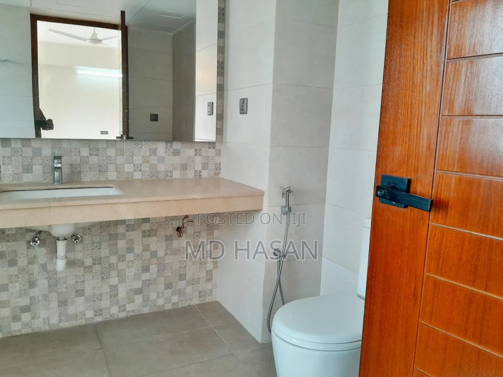 4bdrm Apartment in Semi Furnished, Gulshan for rent