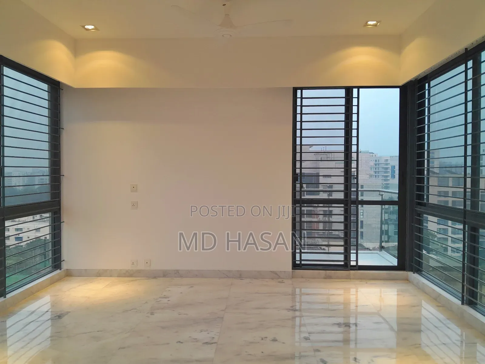 5bdrm Duplex in Semi-Furnished for rent