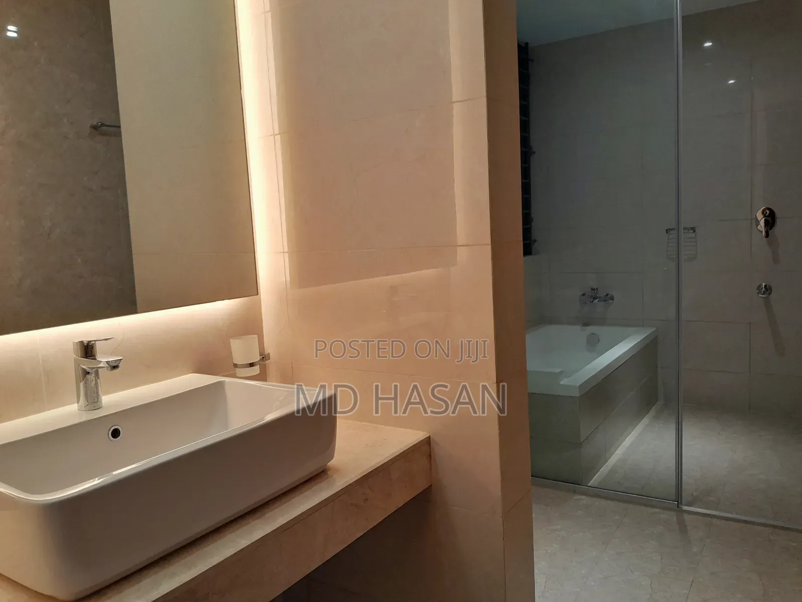 5bdrm Duplex in Semi-Furnished for rent