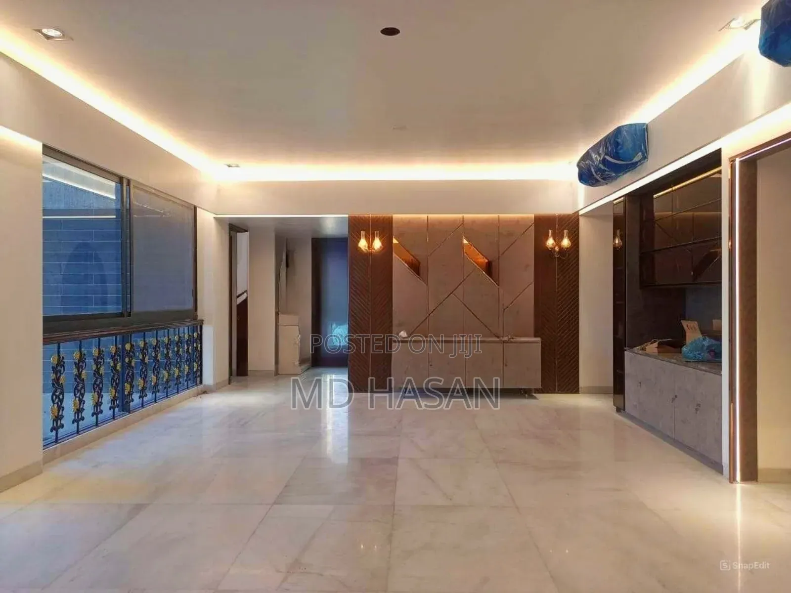 4bdrm Apartment in Semi Furnished for rent