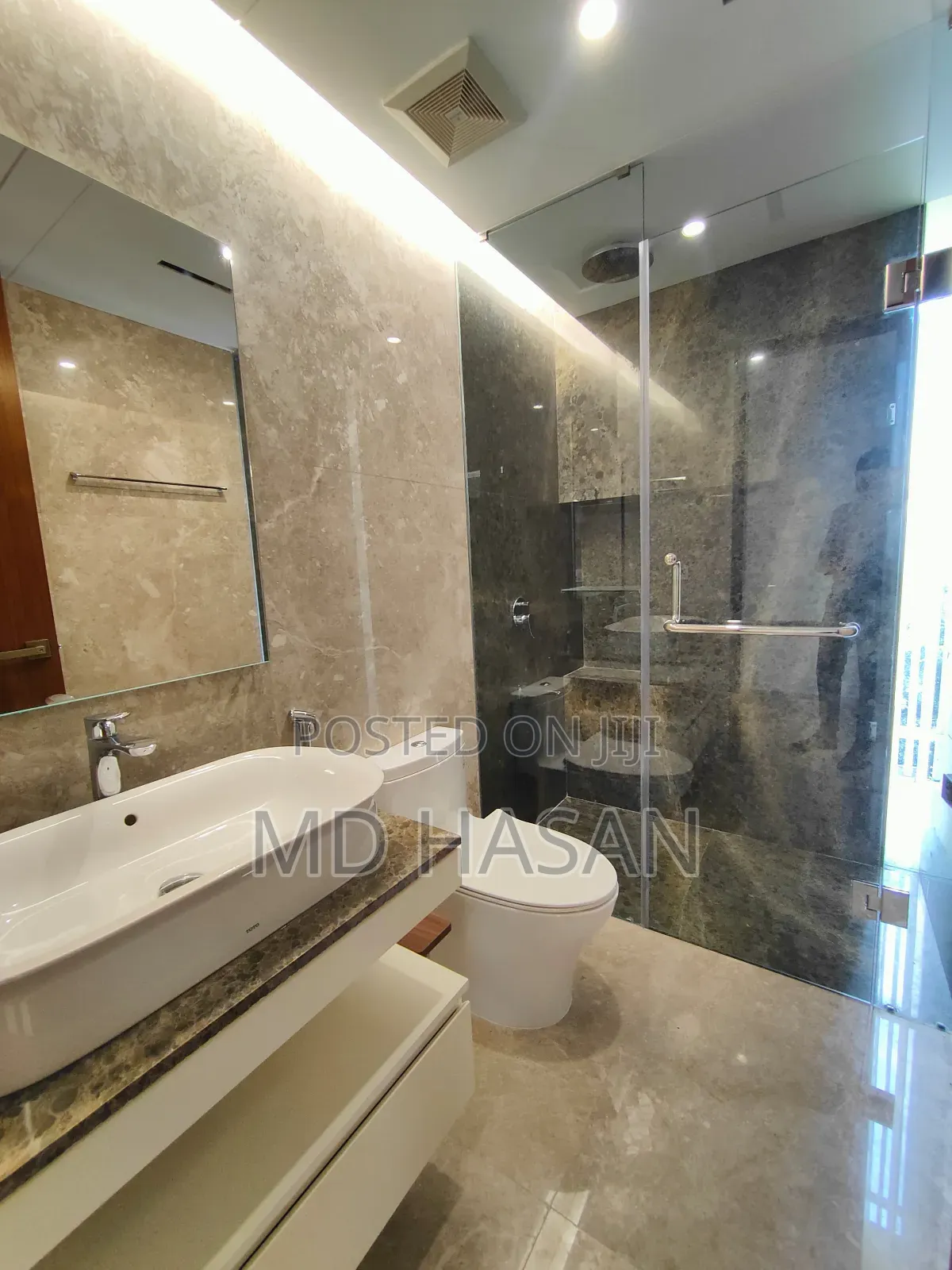 4bdrm Apartment in Semi Furnished for rent