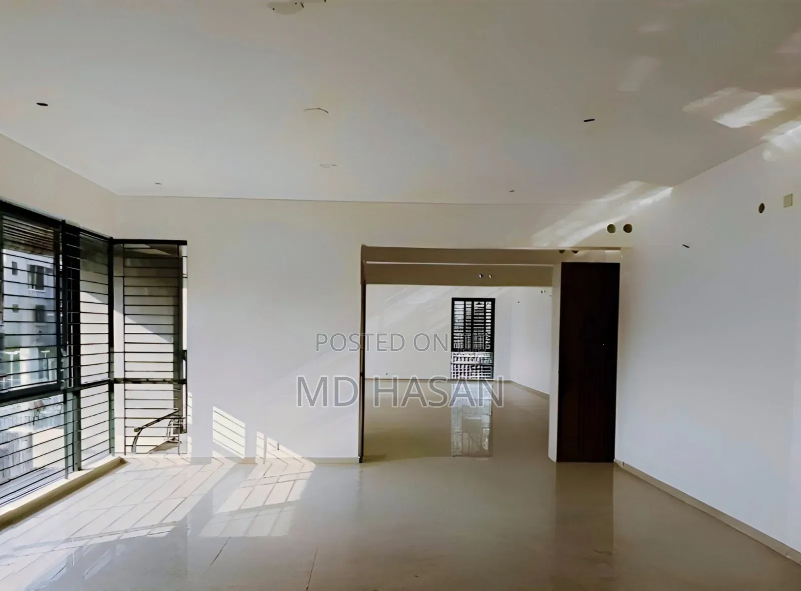 4bdrm Apartment in Semi Furnished for rent