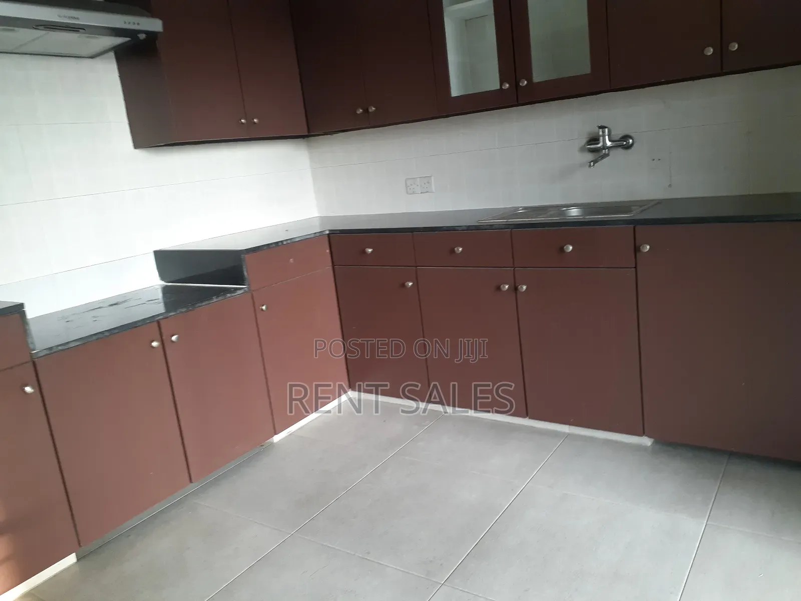 4bdrm Apartment in Gulshan for rent
