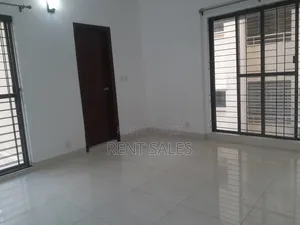 13000 SQFT Two Available for Restaurant Rent in Gulshan-2