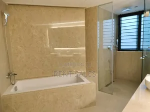 4bdrm Apartment in Gulshan for sale